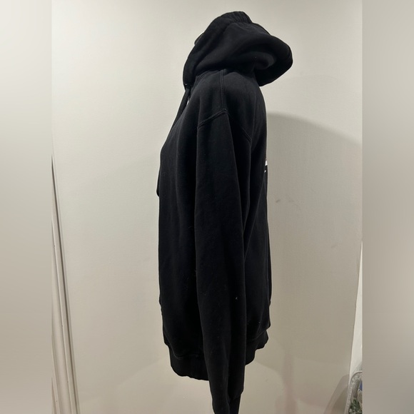 Burberry Size L Graphic Print Crew Neck Sweatshirt - Picture 3 of 13